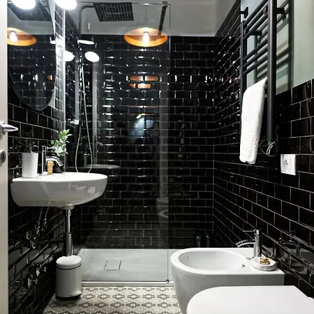 Konukevi Savi Metro B S Paolo