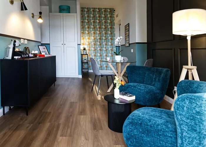 Pensión Savi Metro B S Paolo Roma